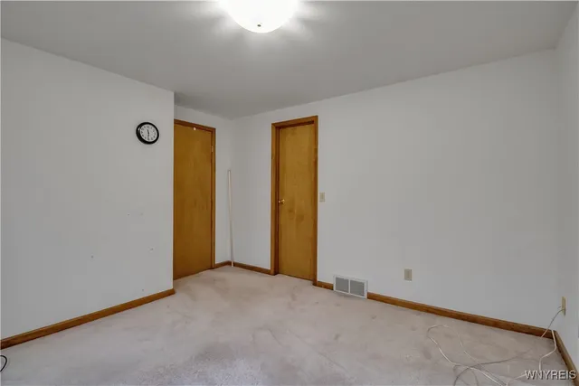 $199,900 | 537 Burroughs Drive, Amherst, NY 14226