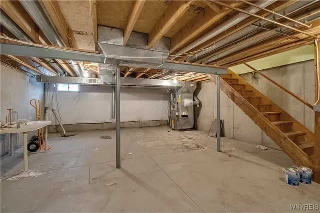 $199,900 | 537 Burroughs Drive, Amherst, NY 14226