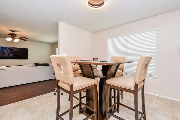 $210,000 | 13600 Breton Ridge Street, Unit 16B, Houston, TX 77070