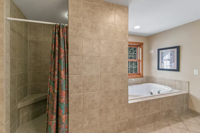 $830,000 | N8434 County Road O, Wisconsin Dells, WI 53965