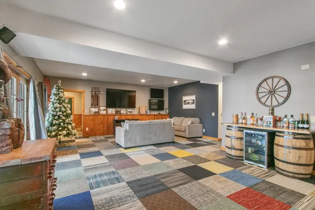 $830,000 | N8434 County Road O, Wisconsin Dells, WI 53965