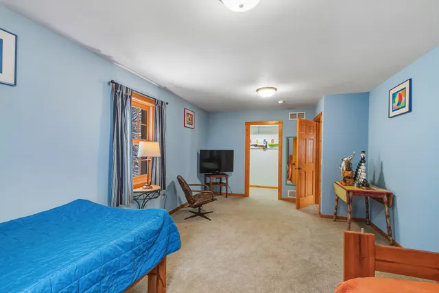 $830,000 | N8434 County Road O, Wisconsin Dells, WI 53965