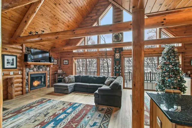 $830,000 | N8434 County Road O, Wisconsin Dells, WI 53965