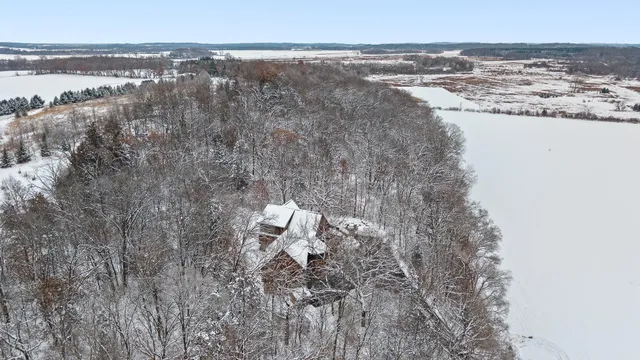 $830,000 | N8434 County Road O, Wisconsin Dells, WI 53965