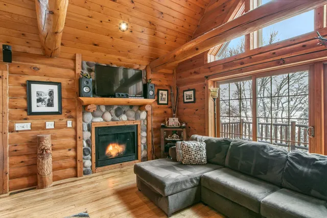 $830,000 | N8434 County Road O, Wisconsin Dells, WI 53965