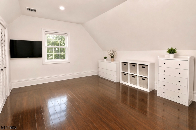 11 Insley Avenue Rutherford, NJ 07070 - Photo 35 of 41