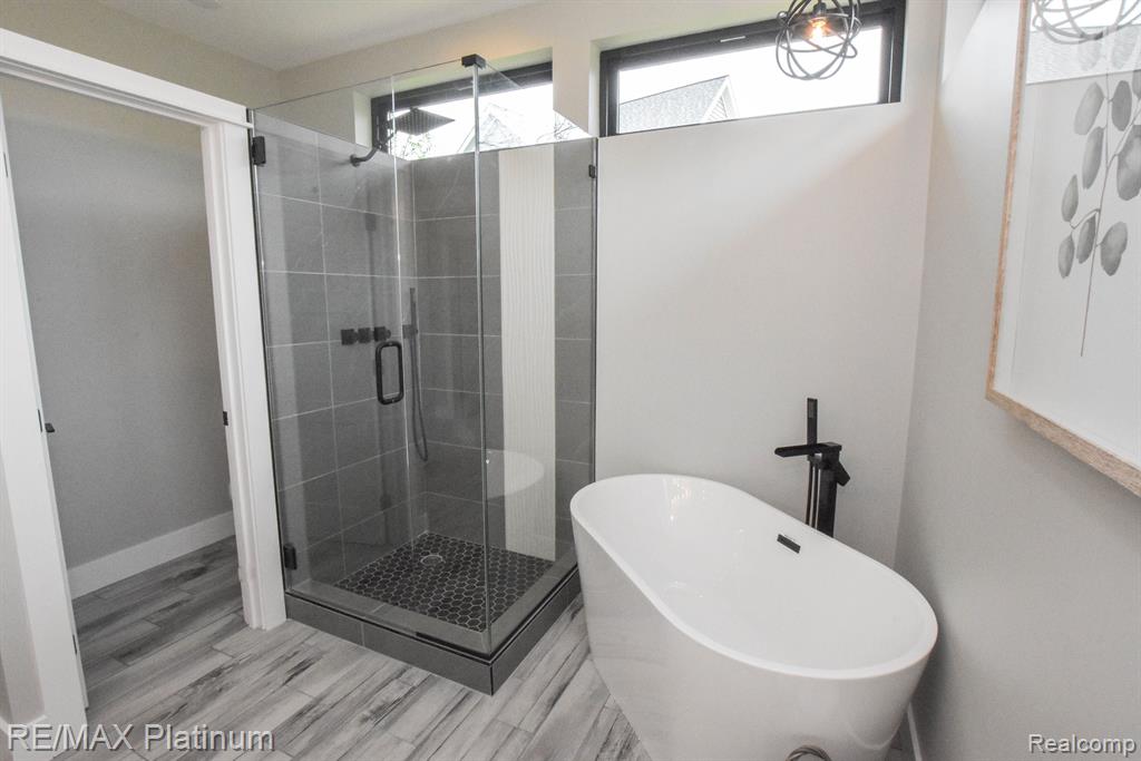 4609 Roya Trail Howell, MI 48843 - Photo 46 of 76