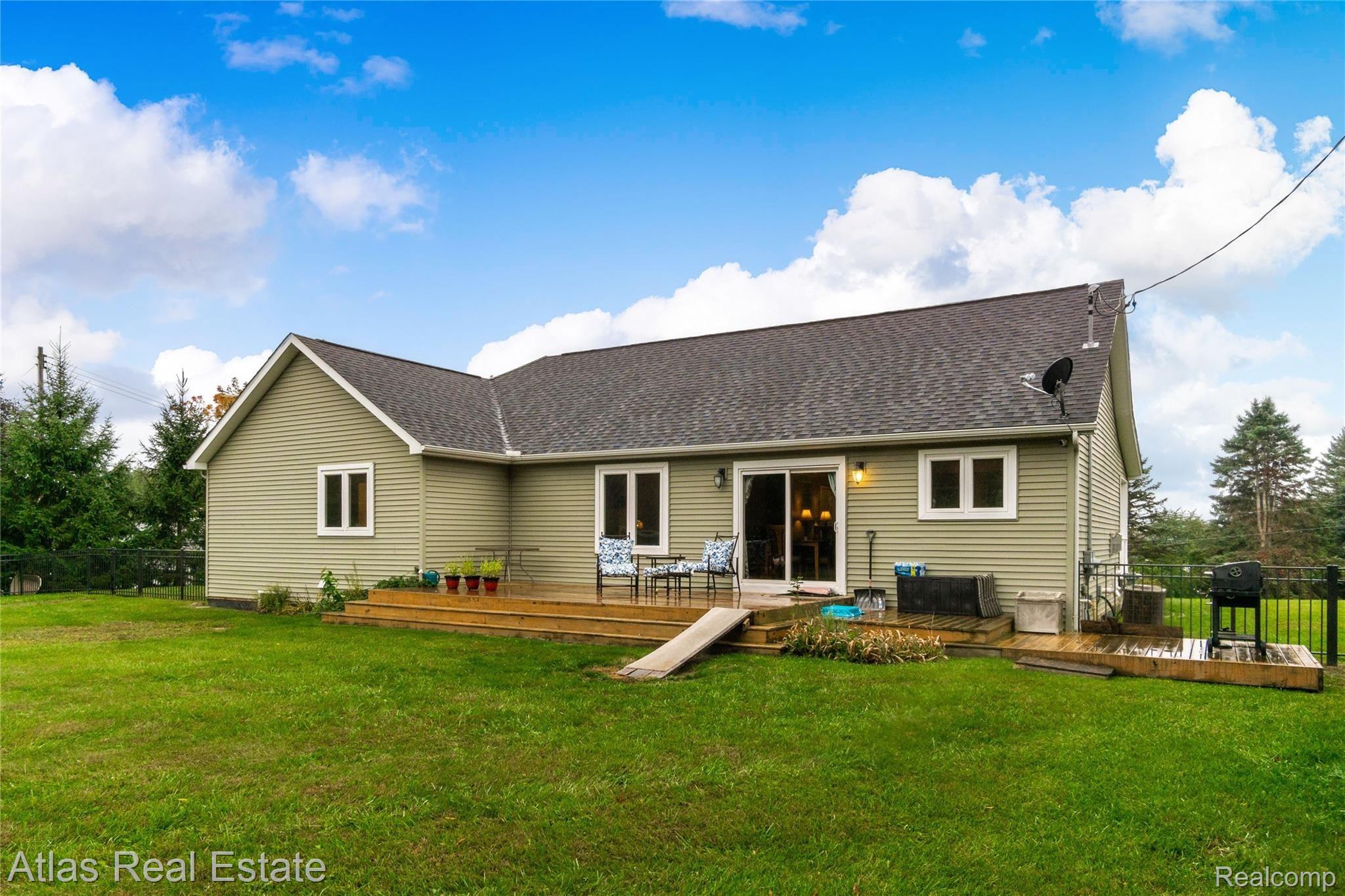 1416 Pebble Creek Road Metamora, MI 48455 - Photo 8 of 60 Exteriors (8 of 13).jpg