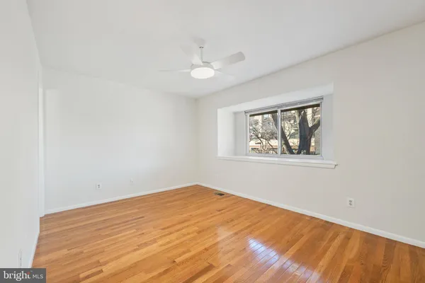 $3,200 | 3085 Hawthorne Drive Northeast, Unit 3085, Washington, DC 20017