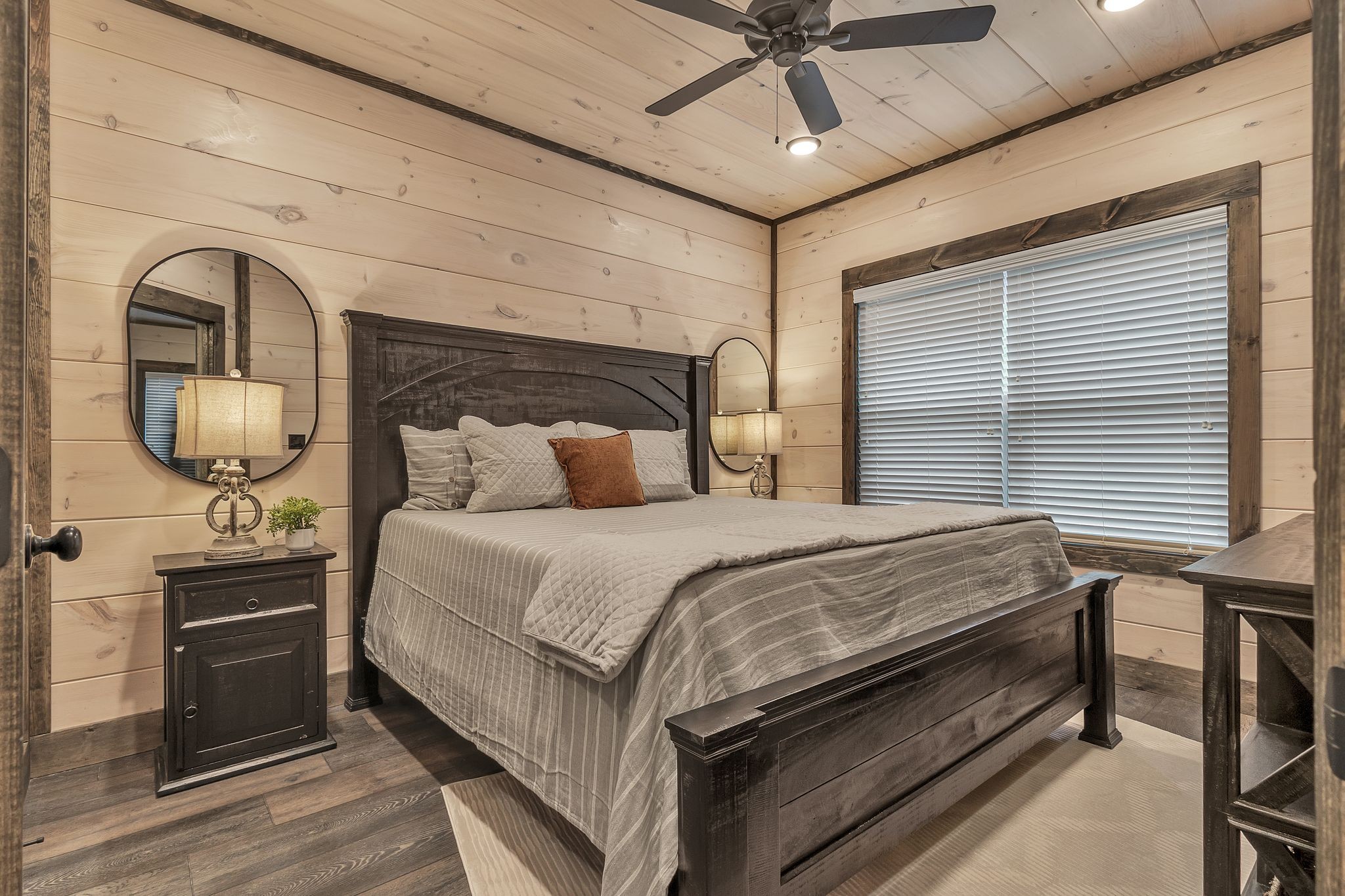2017 Myrtle Way Pigeon Forge, TN 37863 - Photo 18 of 57 Gallery Image 18