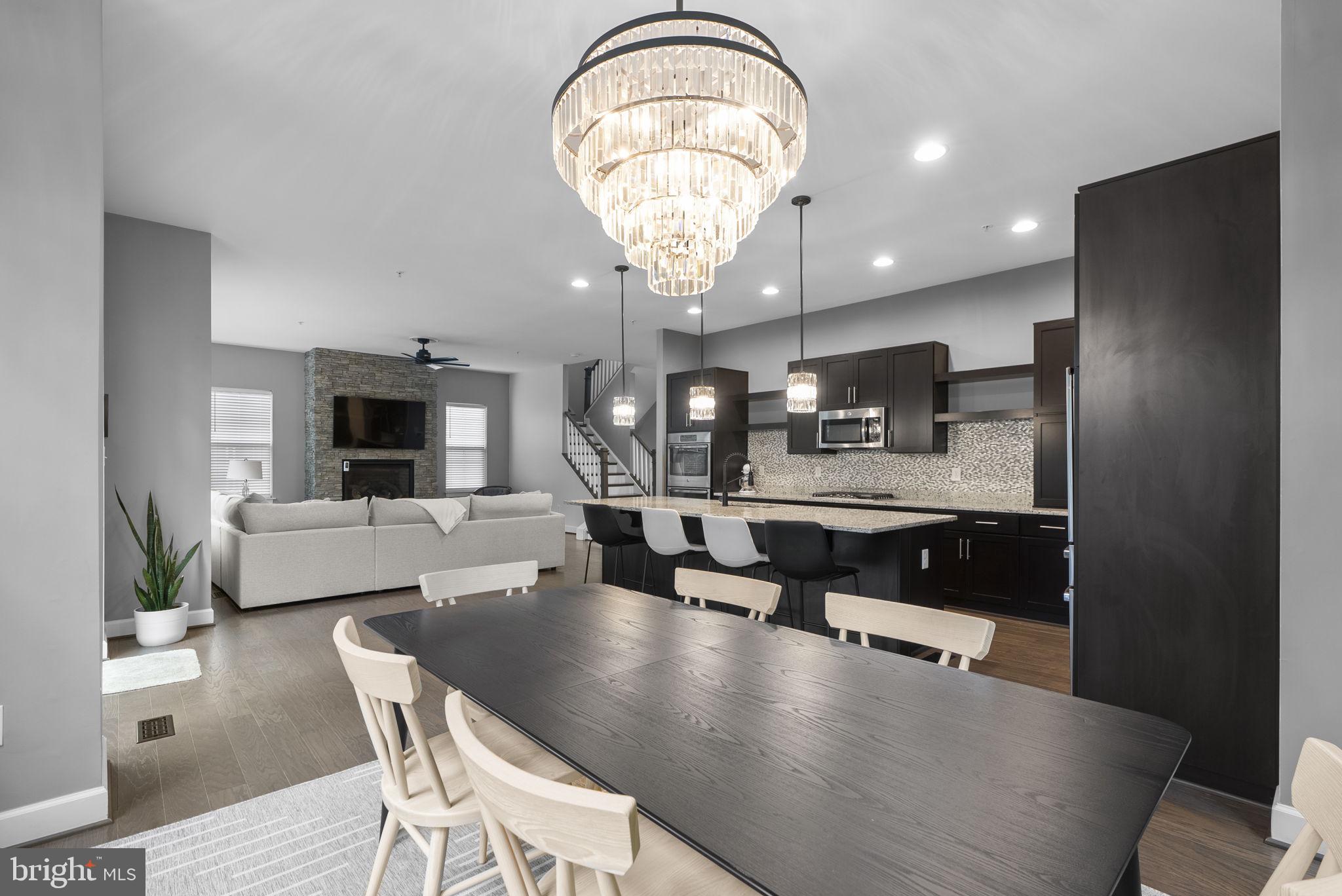 6822 West Shavano Road New Market, MD 21774 - Photo 21 of 59 Dining Area