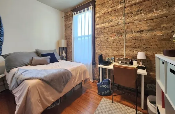 $3,450 | 3765 North Kenmore Avenue, Unit 3W, Chicago, IL 60613