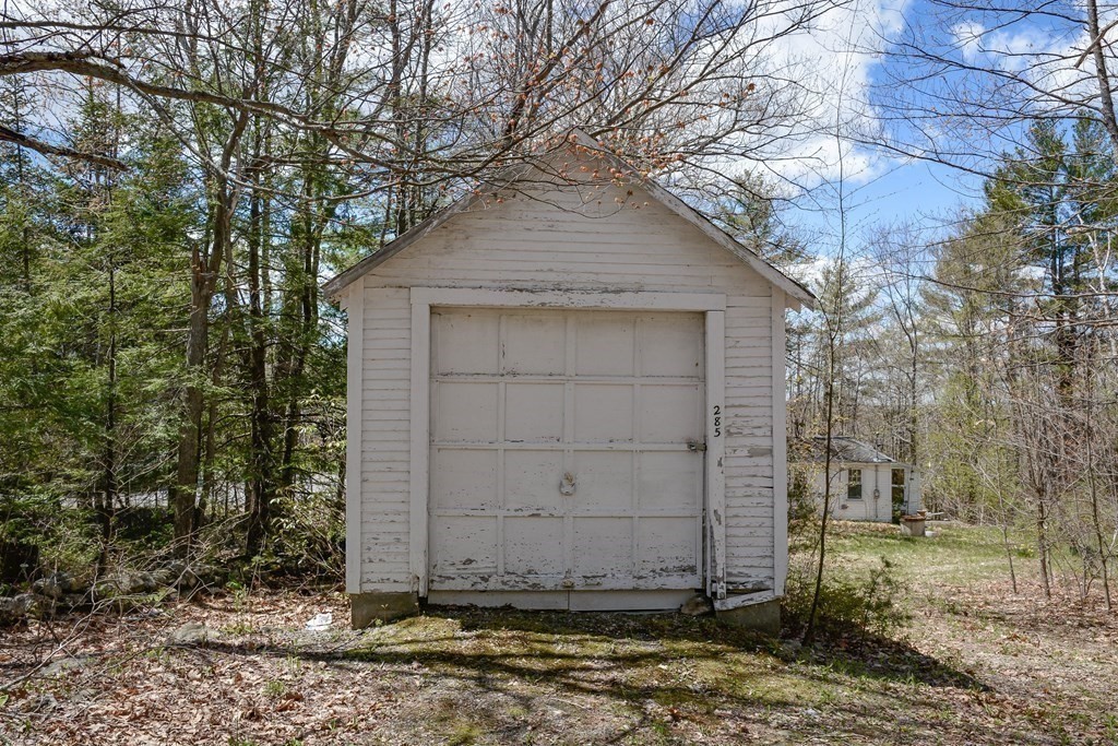 285 Lake Road Ashburnham, MA 01430 - Photo 5 of 7
