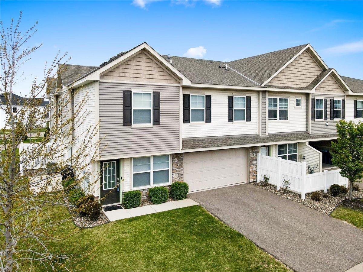 1261 142nd Street East Rosemount, MN 55068 - Photo 2 of 38