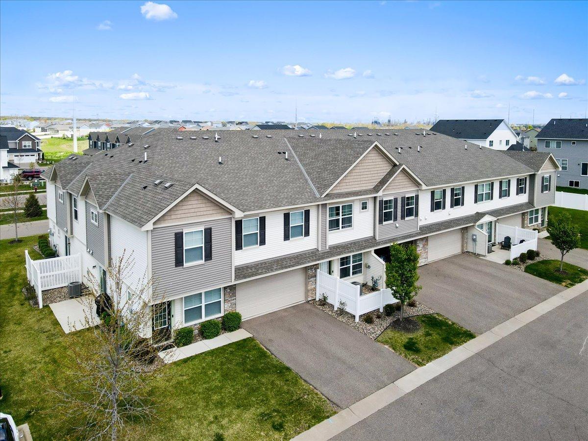 1261 142nd Street East Rosemount, MN 55068 - Photo 3 of 38