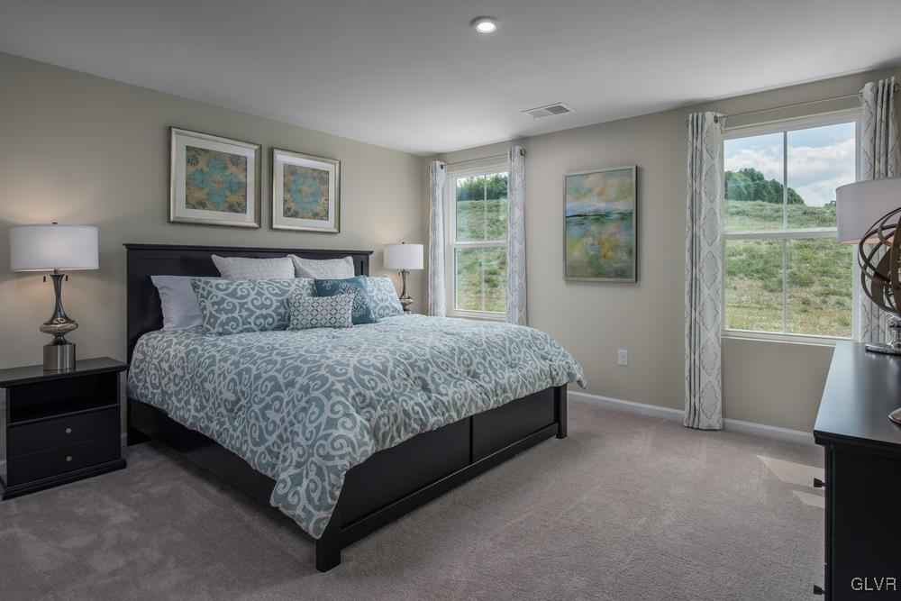 2160 Alex Road Easton, PA 18040 - Photo 3 of 8 Gallery Image 3