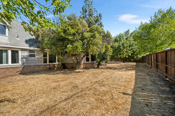 $574,999 | 2905 Garfield Avenue, Carmichael, CA 95608
