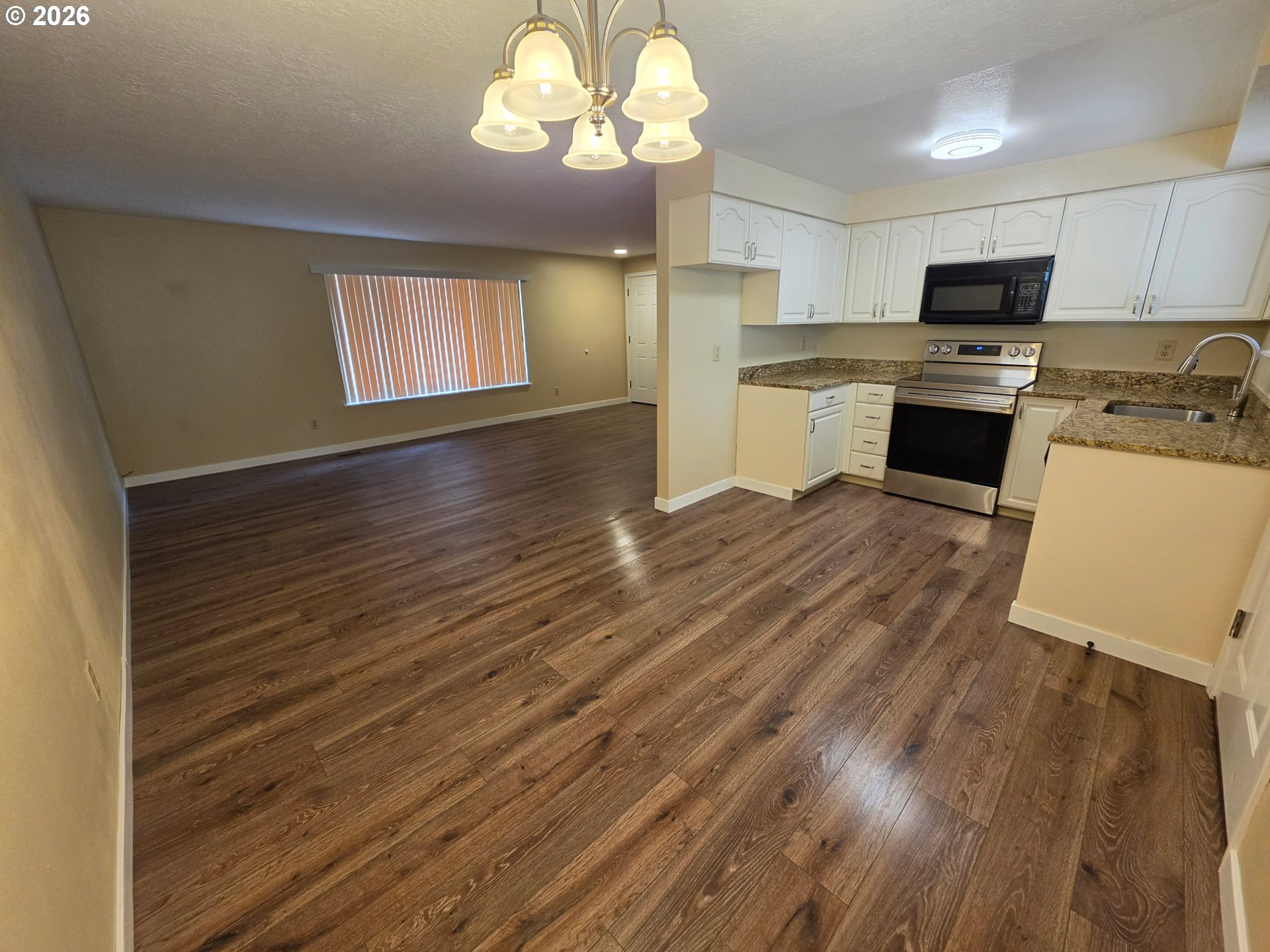 12835 Southeast Foster Road Portland, OR 97236 - Photo 11 of 22 Gallery Image 11