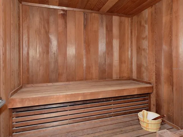 $1,570,000 | 1255 North Gulfstream Avenue, Unit 402, Sarasota, FL 34236