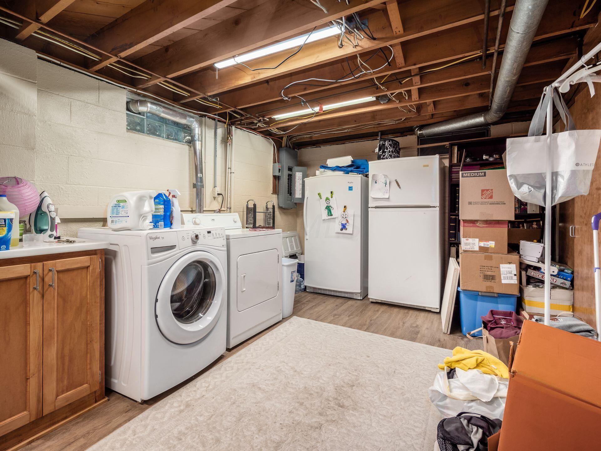 4311 Kendale Road Columbus, OH 43220 - Photo 28 of 34 027_9960fb_i 2311 Kendale 048