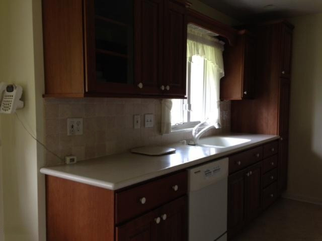 1465 Princeton Road Muskegon, MI 49441 - Photo 5 of 12 IMG_2307