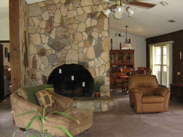 213 Buckingham Road Easley, SC 29640 - Photo 5 of 17 Gallery Image 5