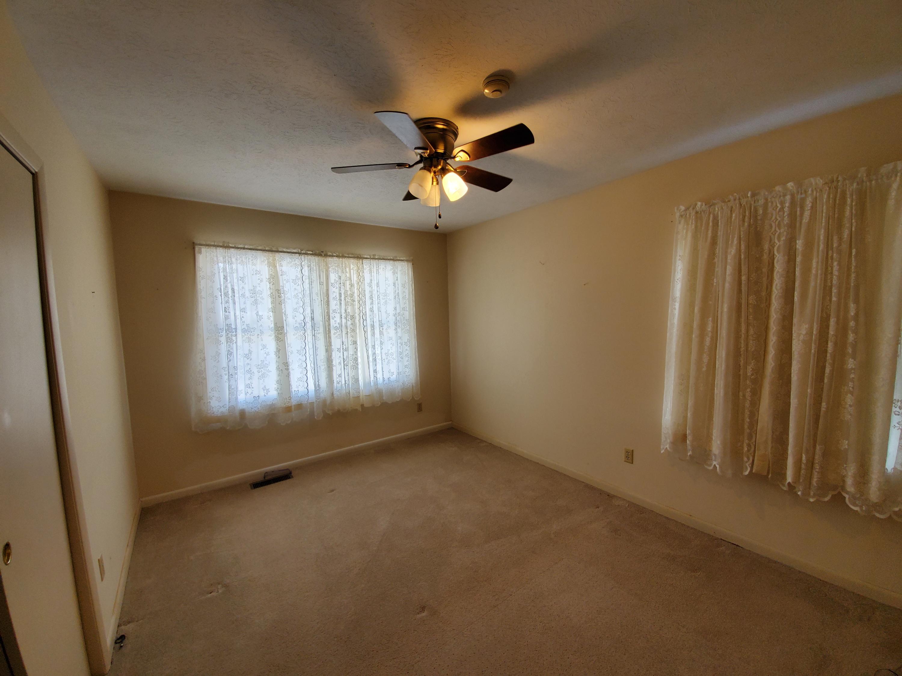 360 Parkey Road Ewing, VA 24248 - Photo 21 of 25 20201227_142309