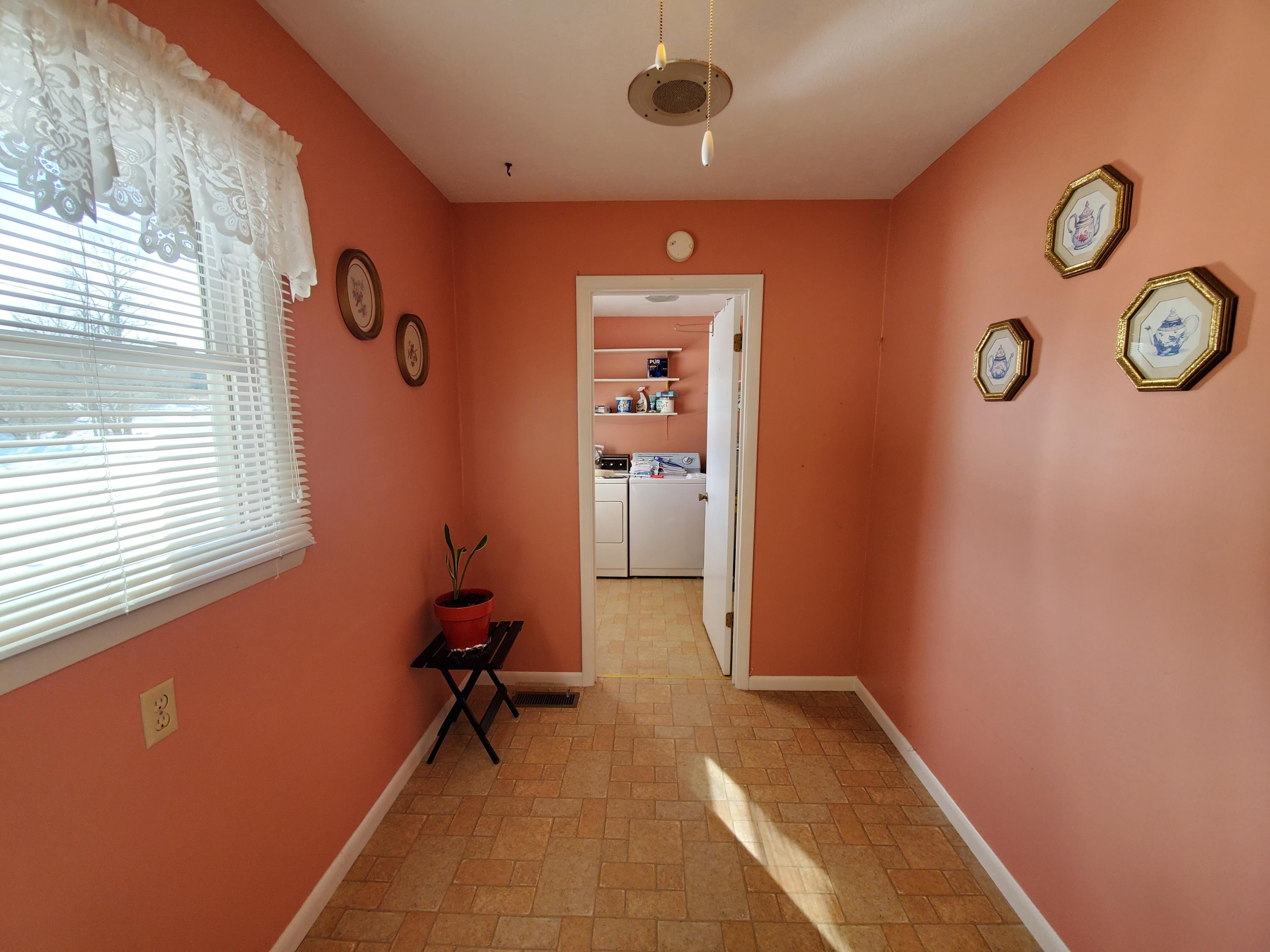 360 Parkey Road Ewing, VA 24248 - Photo 22 of 25 20201227_142613