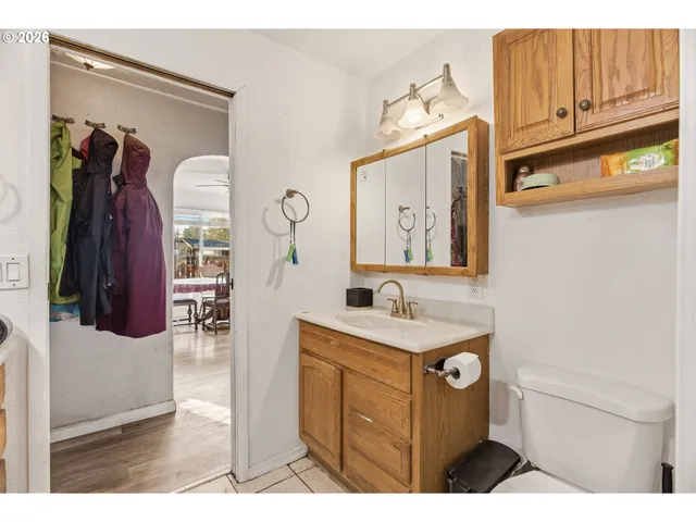 $415,000 | 16901 Southeast Ivon Street, Portland, OR 97236