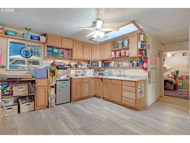 $415,000 | 16901 Southeast Ivon Street, Portland, OR 97236