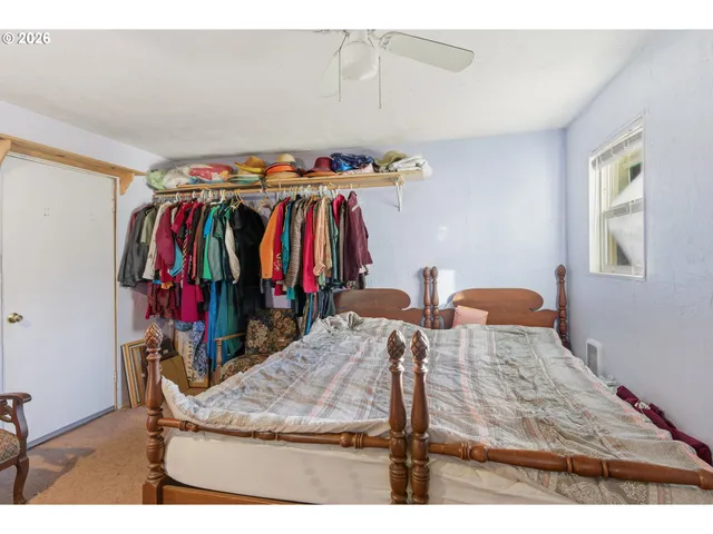 $415,000 | 16901 Southeast Ivon Street, Portland, OR 97236