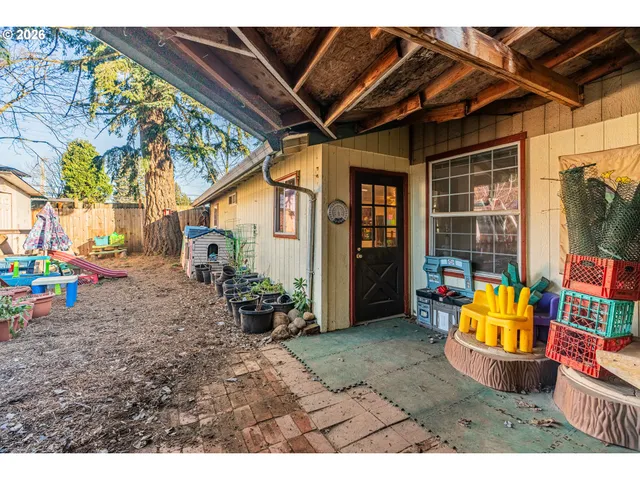 $415,000 | 16901 Southeast Ivon Street, Portland, OR 97236