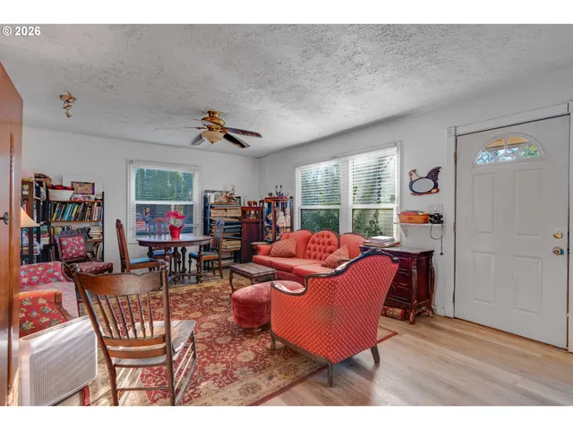 $415,000 | 16901 Southeast Ivon Street, Portland, OR 97236