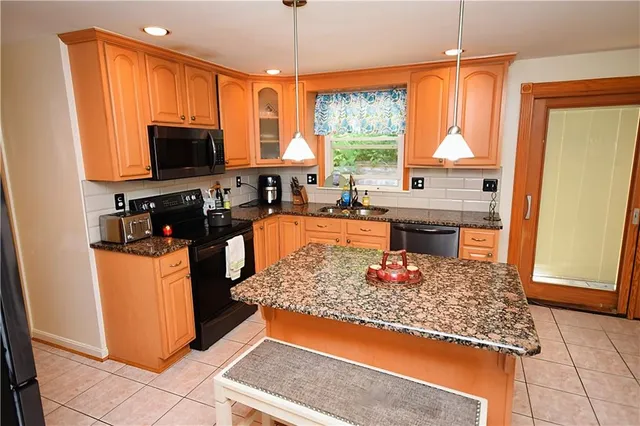 $439,900 | 2597 Monterey Drive, Pittsburgh, PA 15241