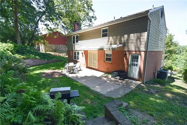 $439,900 | 2597 Monterey Drive, Pittsburgh, PA 15241