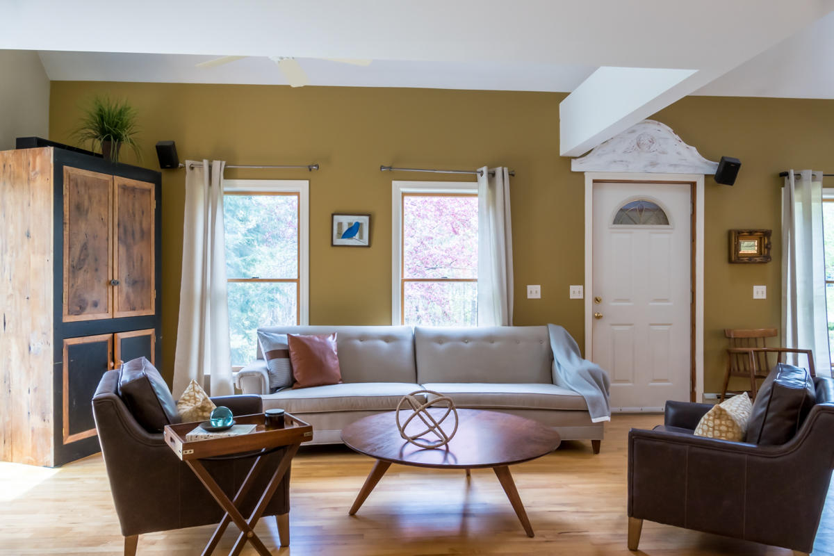 74 Quaker Ridge Road Durham, ME 04222 - Photo 15 of 53 19-Living room (3 of 4)