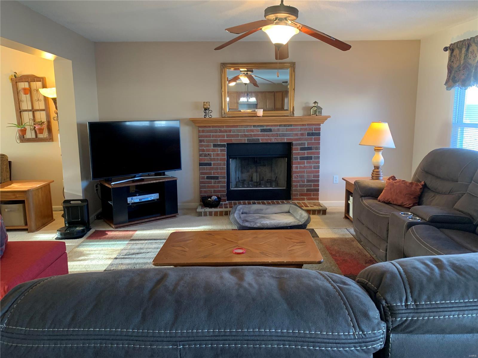 3528 Harbor Way Shiloh, IL 62221 - Photo 9 of 40 Gallery Image 9