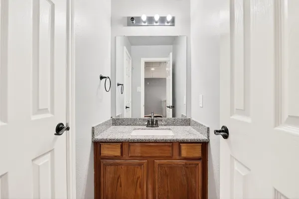 $2,500 | 13306 Babbitt Street, Houston, TX 77034