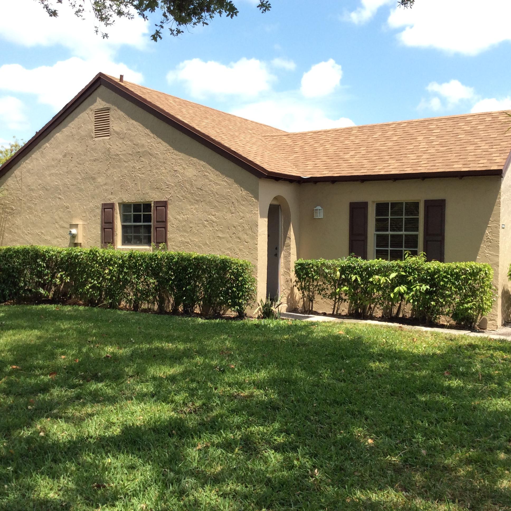 22370 Southwest 57th Circle Boca Raton, FL 33428 - Photo 1 of 21 Front of Villa