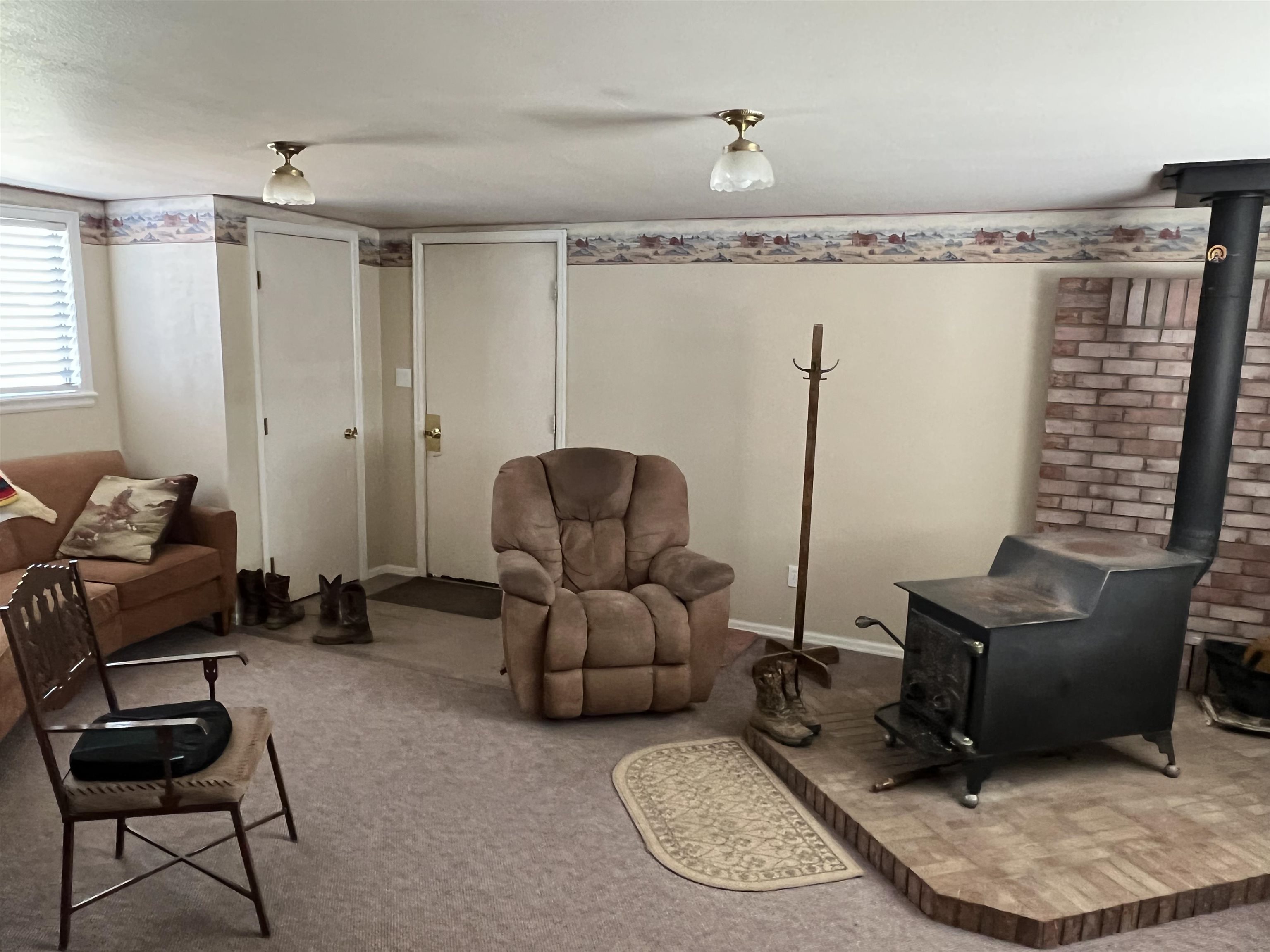 899 R Road Mack, CO 81525 - Photo 7 of 20 a living room with furniture