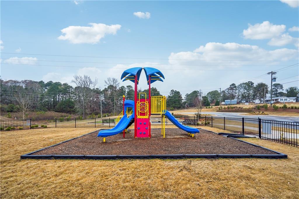 204 Silverleaf Trail Bethlehem, GA 30620 - Photo 38 of 41 a view of outdoor space with seating