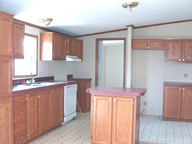 3891 East Springersville Road Connersville, IN 47331 - Photo 2 of 6 Gallery Image 2