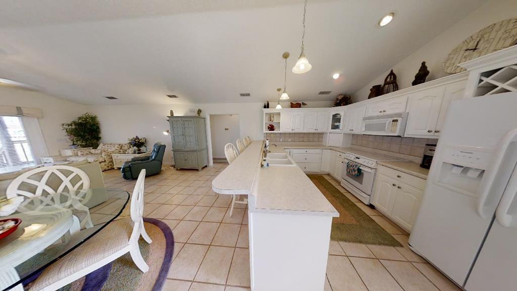 202 6th Street Port St. Joe, FL 32456 - Photo 6 of 36
