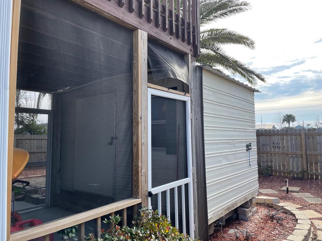 202 6th Street Port St. Joe, FL 32456 - Photo 7 of 36