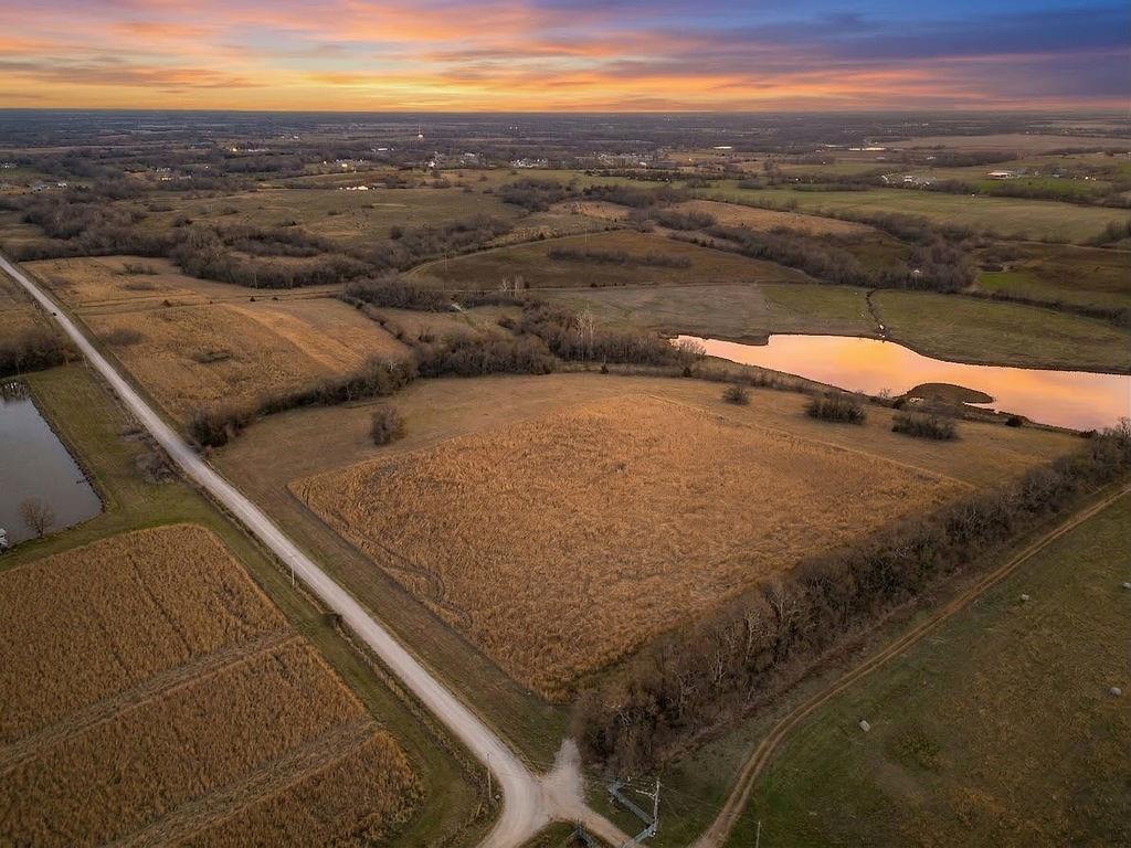 2 A South Little Road Garden City, MO 64747 - Photo 2 of 28