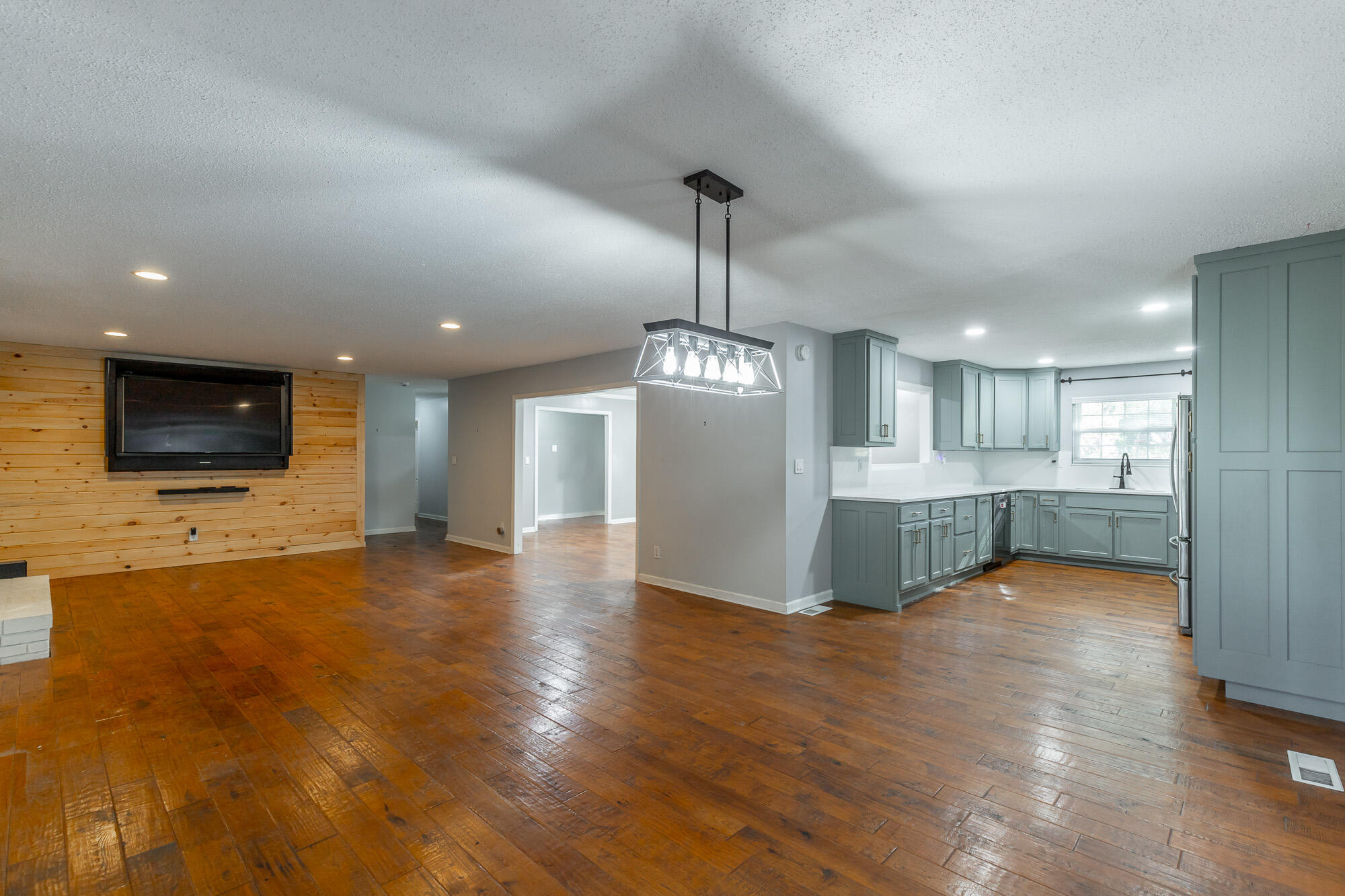 1211 North Concord Road Chattanooga, TN 37421 - Photo 7 of 41 1211 North Concord Road HD-32
