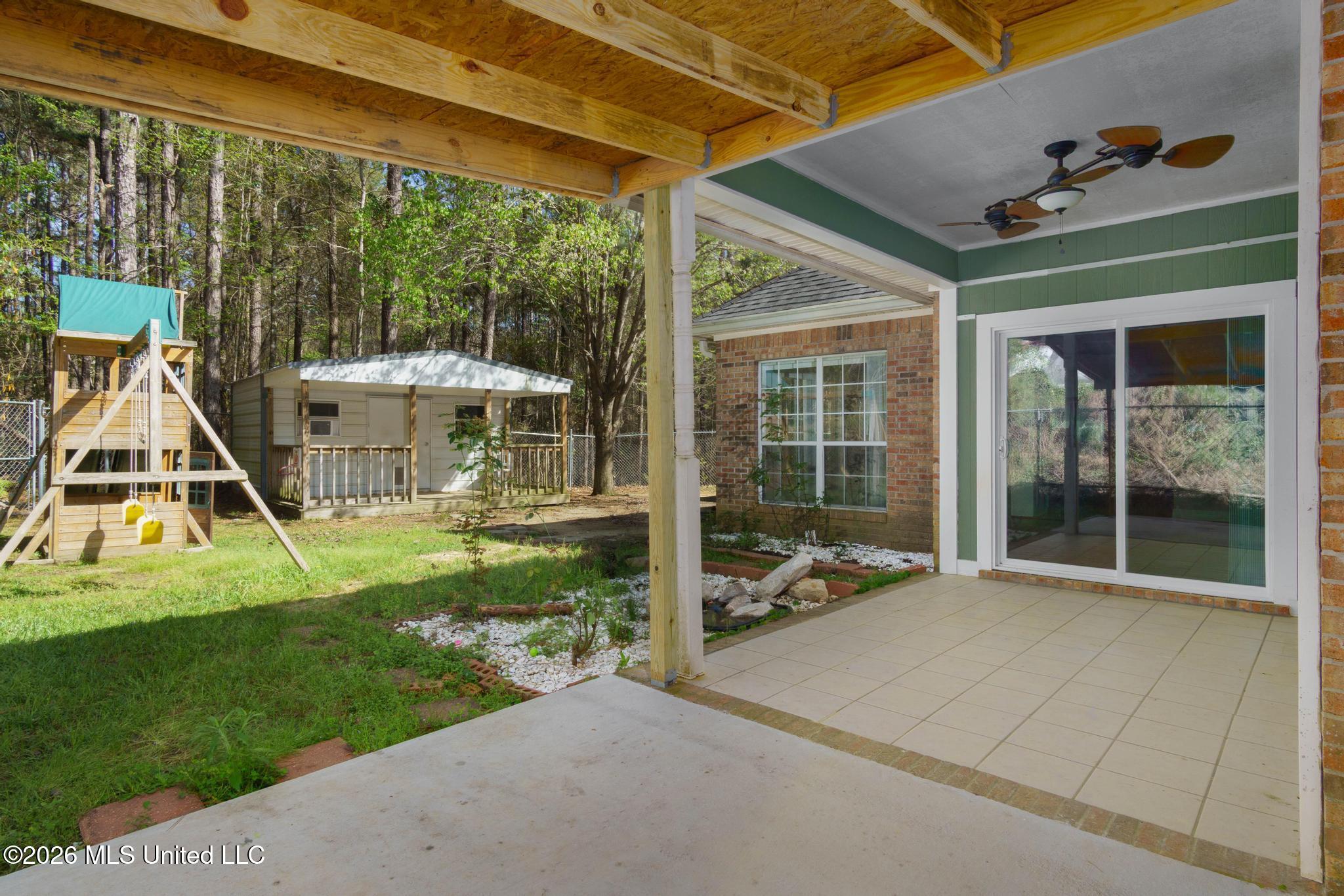 45 Robert E Lee Road Hattiesburg, MS 39401 - Photo 16 of 21 45 Robert E Lee Road-16