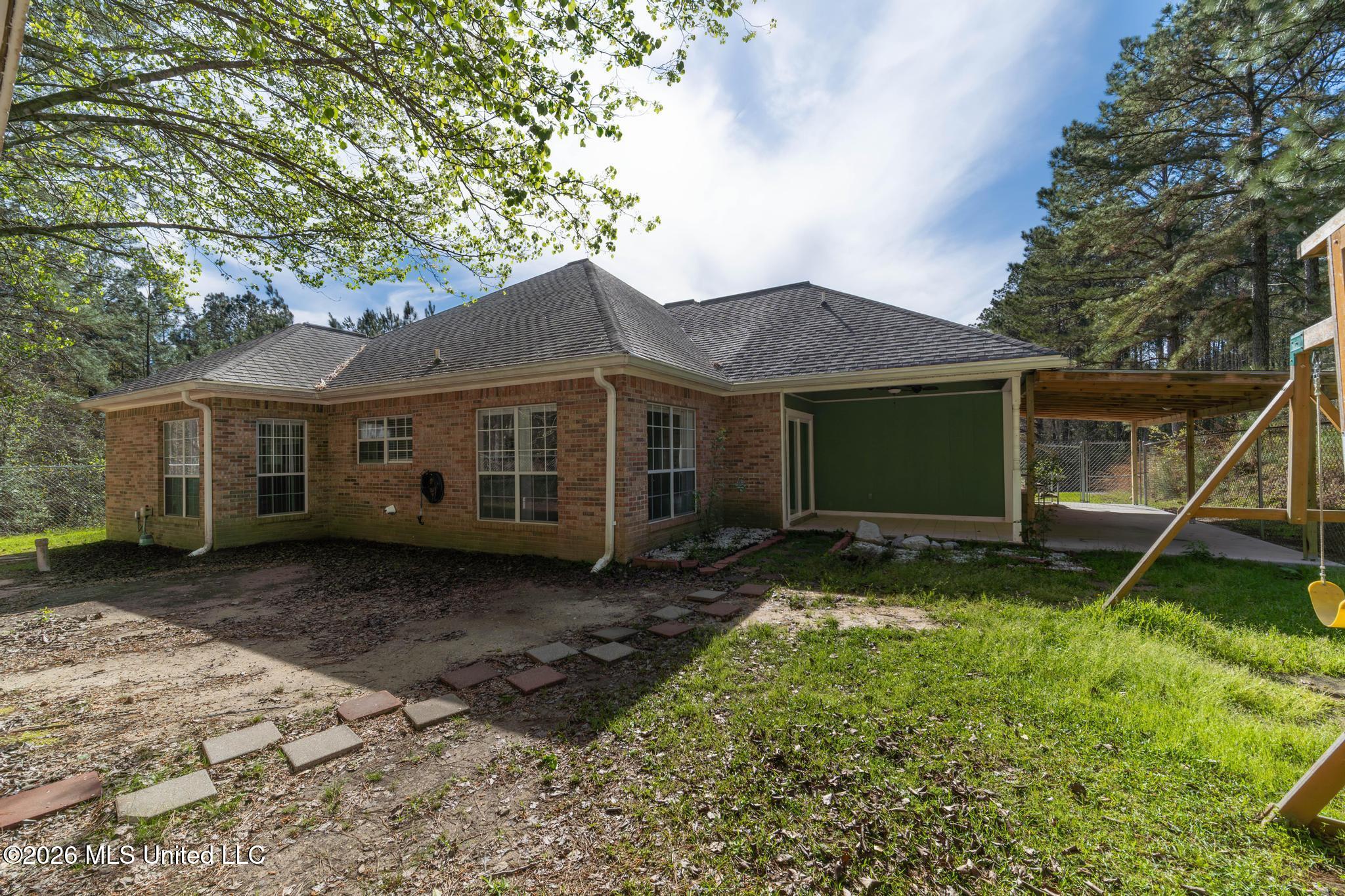 45 Robert E Lee Road Hattiesburg, MS 39401 - Photo 18 of 21 45 Robert E Lee Road-18