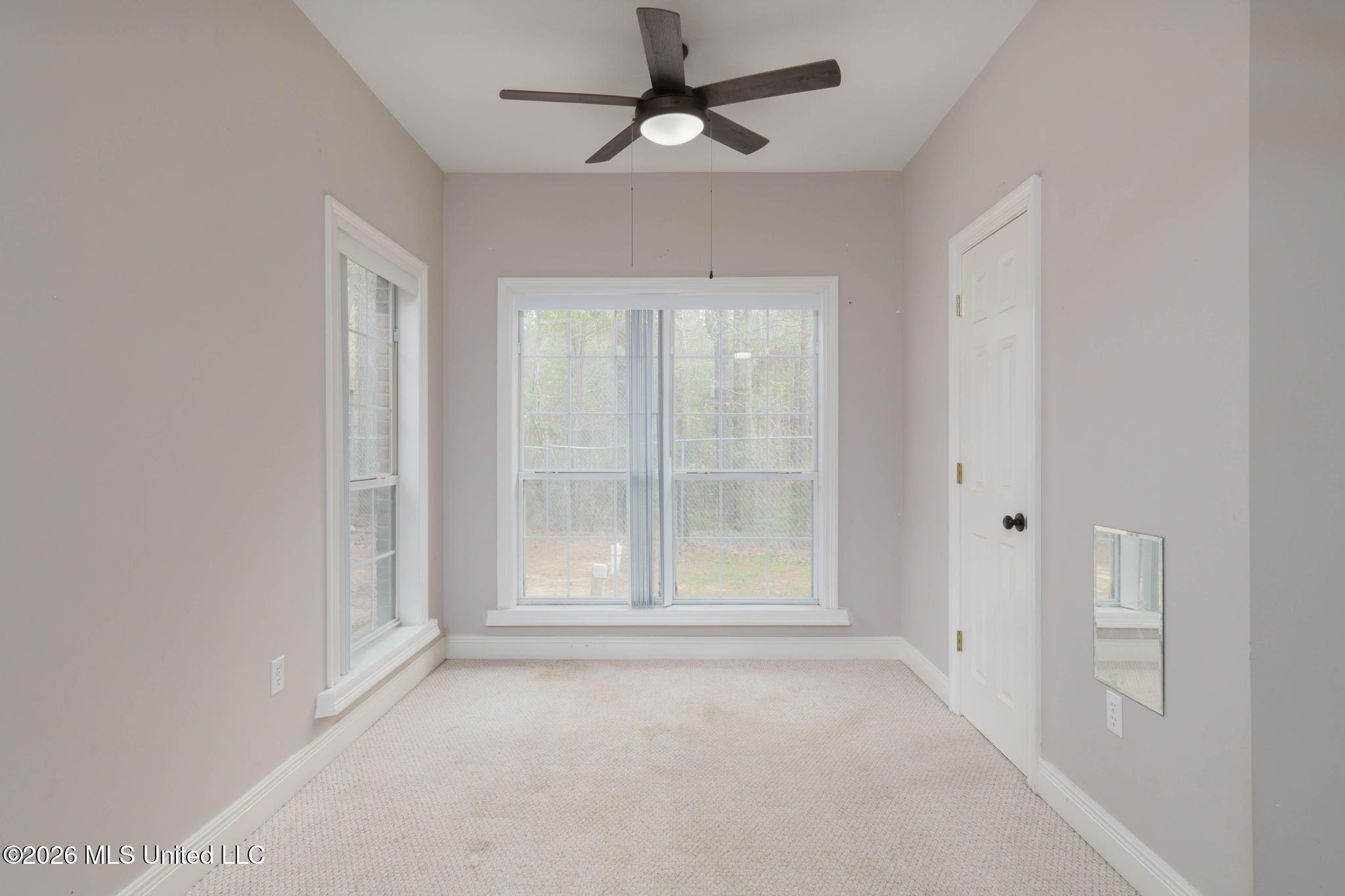 45 Robert E Lee Road Hattiesburg, MS 39401 - Photo 8 of 21 45 Robert E Lee Road-8