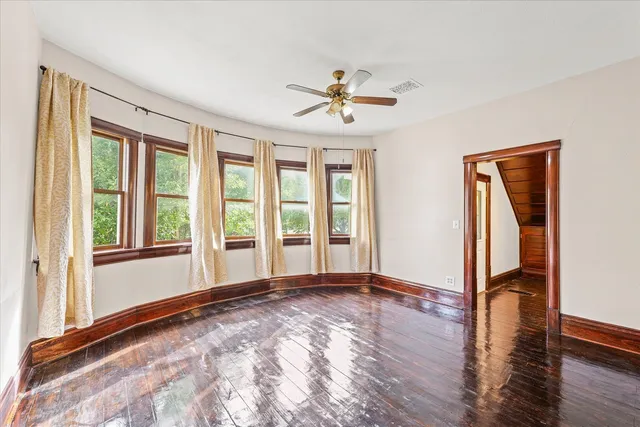 $259,000 | 322 North Guthrie Street, Gibson City, IL 60936